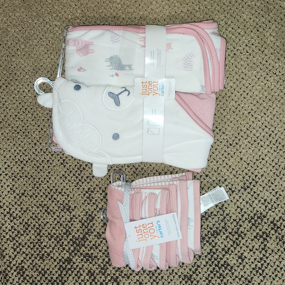 NWT Just One You by Carter's Llama Towel Set and Washcloths